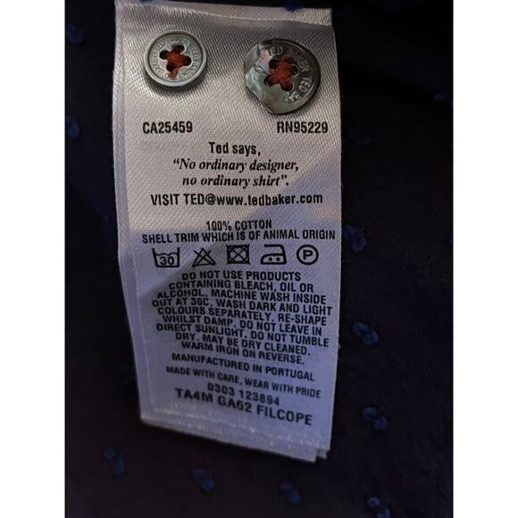 Ted Baker Men's Button Down Collared Shirt.  Purply Blue color! Size 4 - Picture 5 of 5